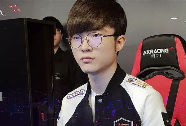 用一次假突 用一次假突